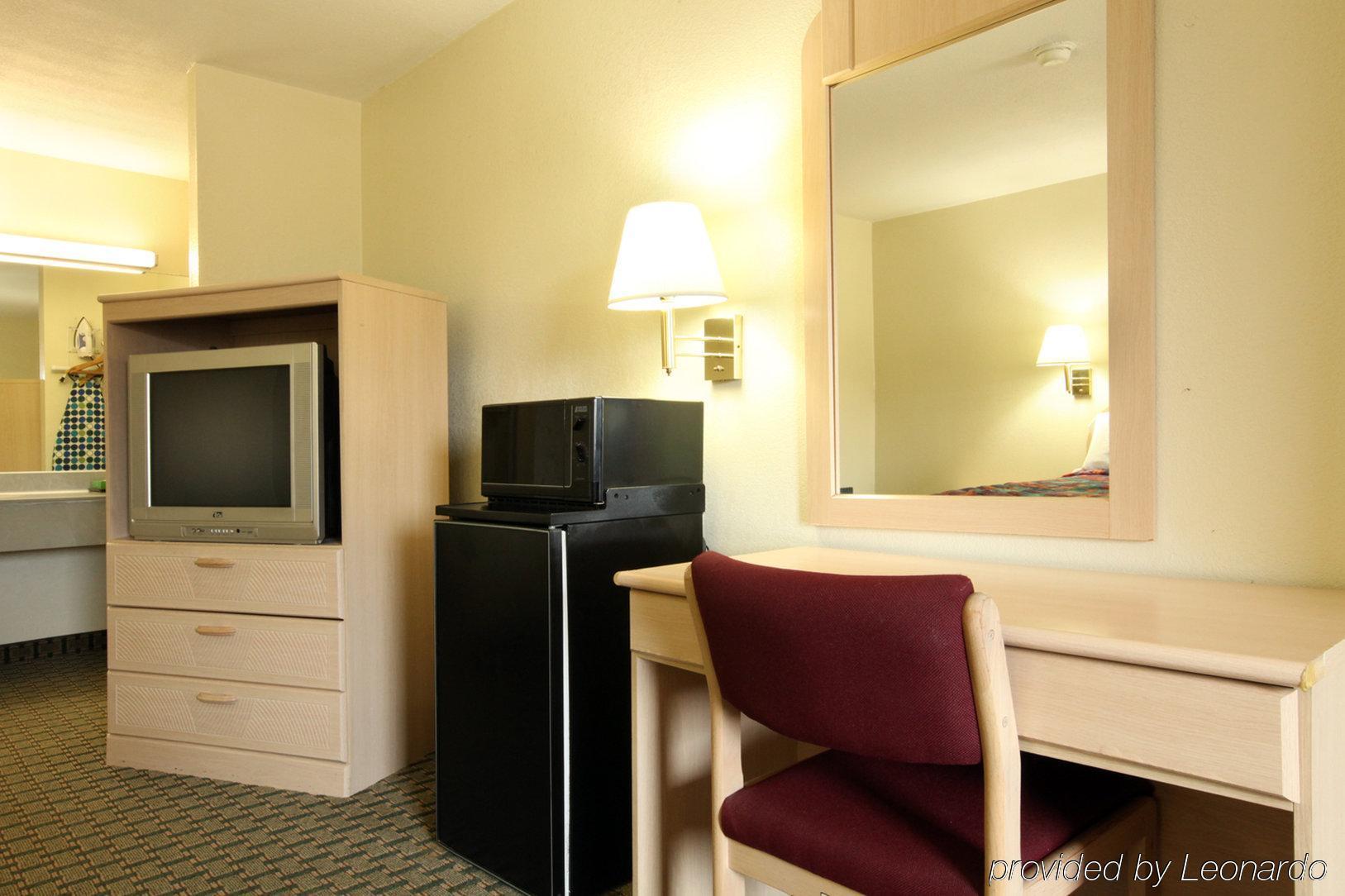 Americas Best Value Inn Cabot Camera foto