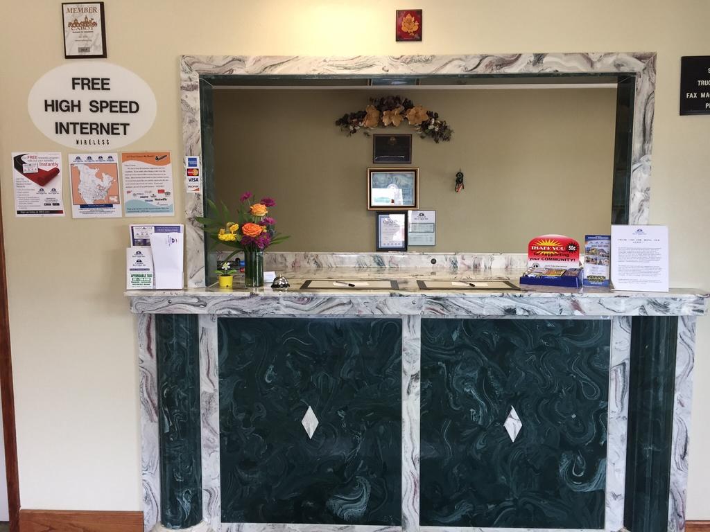 Americas Best Value Inn Cabot Esterno foto