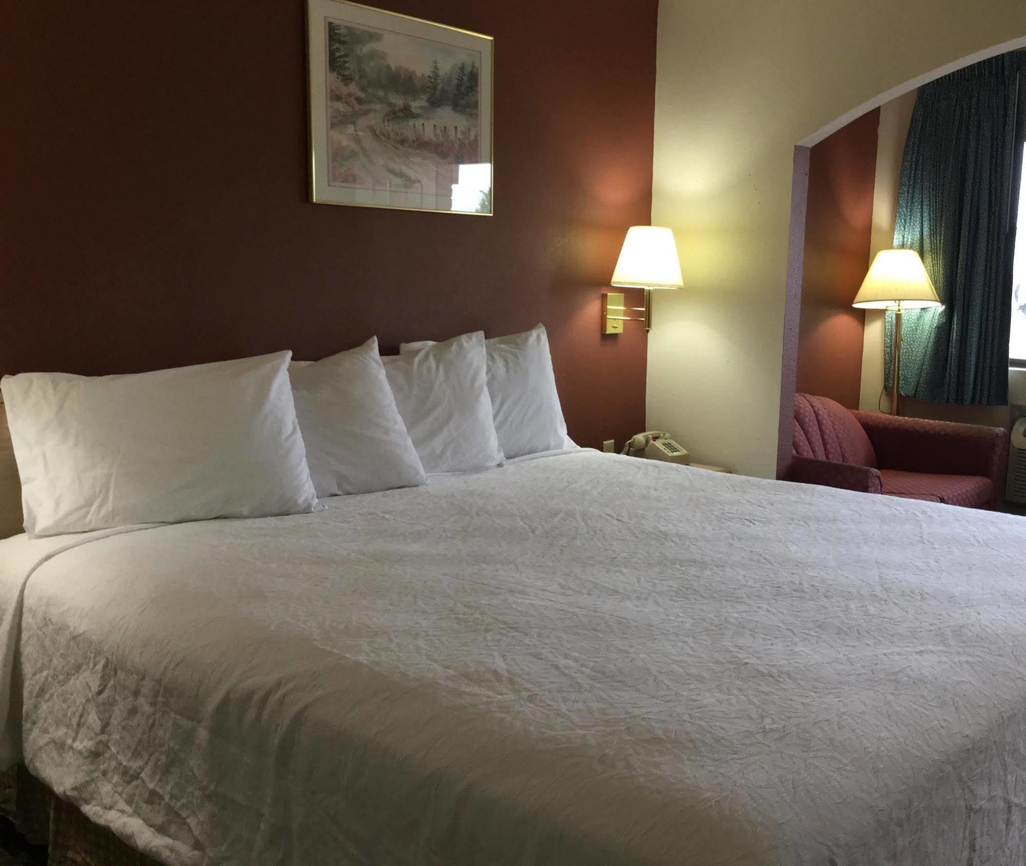 Americas Best Value Inn Cabot Esterno foto